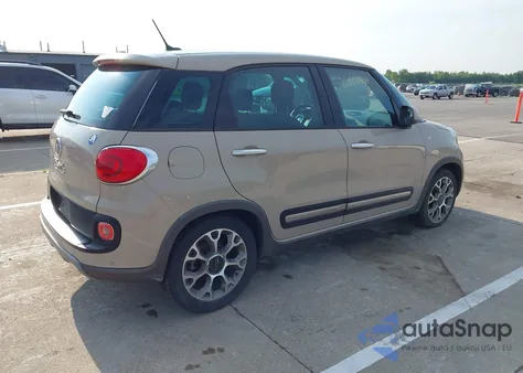 2014 Fiat 500L Trekking z USA, uszkodzony, nr VIN ZFBCFADH9EZ019203